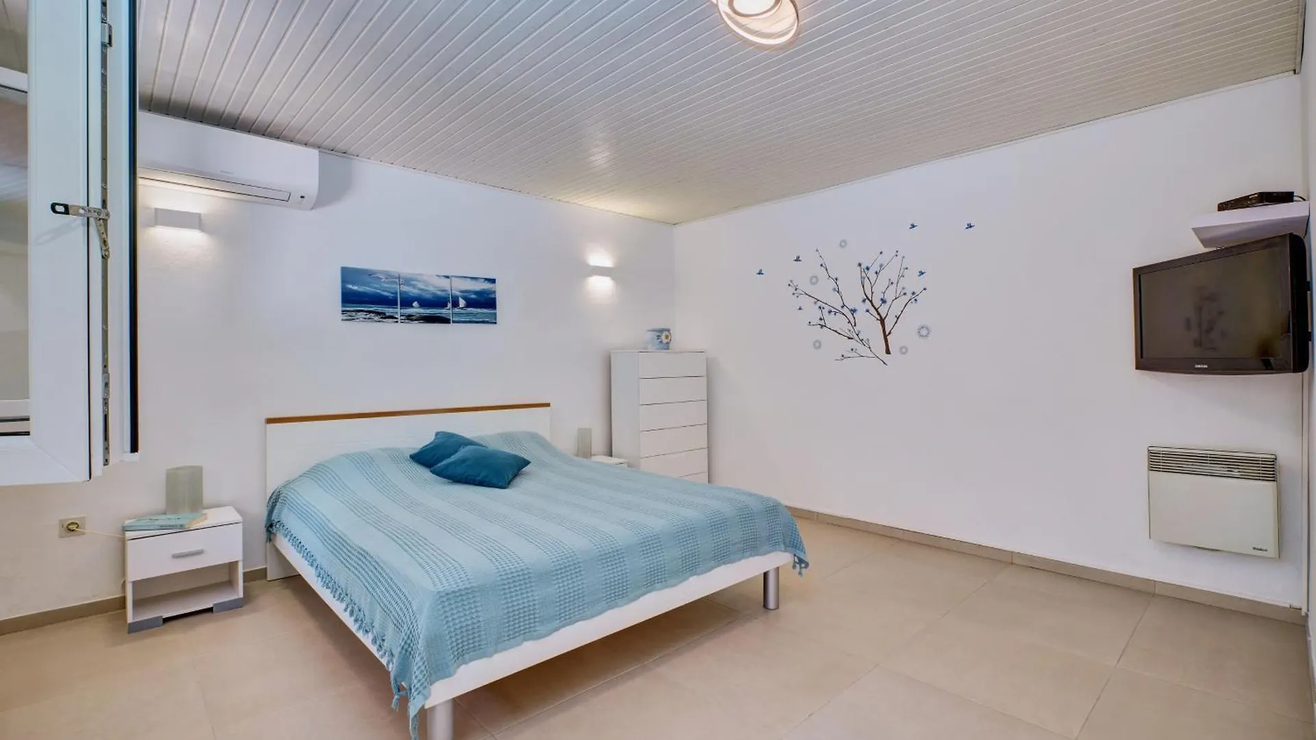 Apartments With A Parking Space Losinj, Losinj - 23373 Mali Lošinj